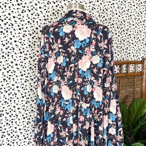 Torrid | Floral Print Crepe Plus Size Blue Pink Pocket Button Midi Dress 4 4 X - Picture 9 of 14